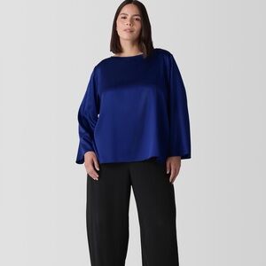 Eileen Fisher  Blue Stretch Silk Charmeuse Bateau Neck Top Size XL new